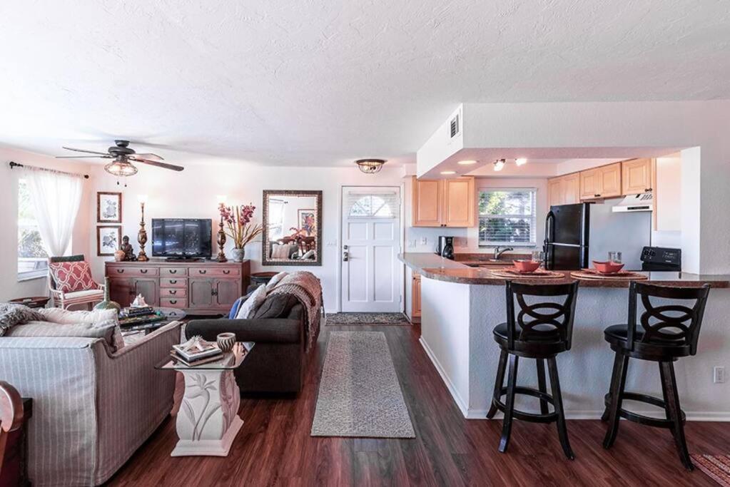 Your Tranquil Escape Is Found Directly On The Beach At The Serenity Beach Condo. Siesta Key Kültér fotó