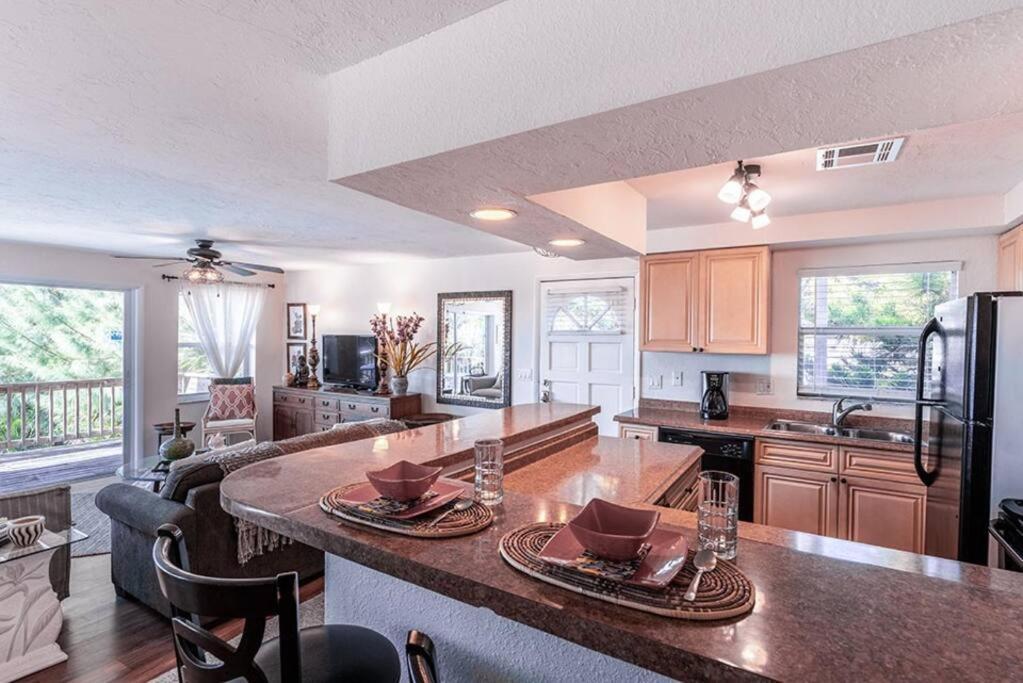 Your Tranquil Escape Is Found Directly On The Beach At The Serenity Beach Condo. Siesta Key Kültér fotó