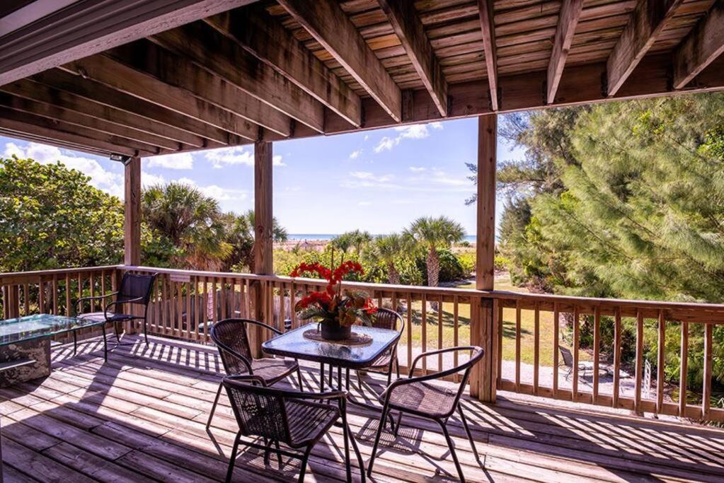 Your Tranquil Escape Is Found Directly On The Beach At The Serenity Beach Condo. Siesta Key Kültér fotó